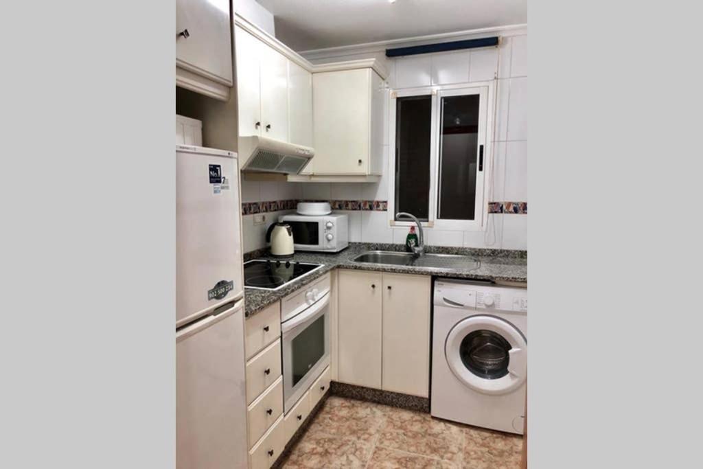 Apartamente Gil Vallejos Torrevieja Buitenkant foto